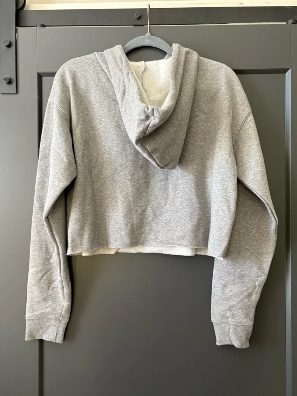 NWT wild fable Gray Cropped Hoodie - Picture 3 of 3